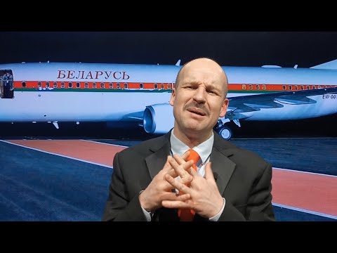 Видео: ЛУКАШЕНКО - "Вообще не хотел уезжать из ЗИМБАБВЕ..." 🤣  [Пародия]