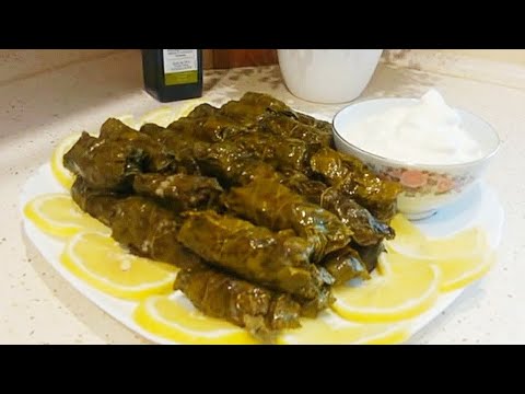 Видео: Долма по-гречески! Очень вкусный рецепт!