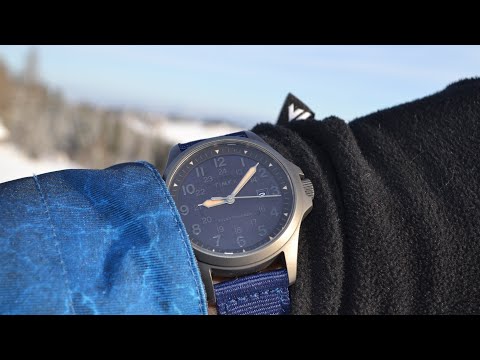 Видео: часы Timex Expedition North Solar TW2V03800 обзор, сравнение