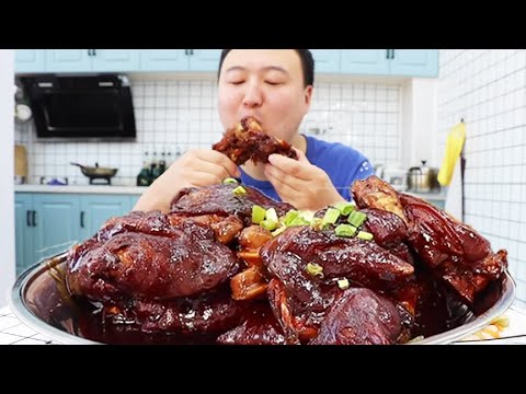 Видео: Супер легкий рецепт секретных тушеных свиных рыси, мягкие и не жирные | Мукбанг