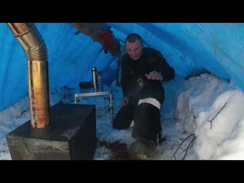 Видео: Жуткая ночь в лесу. Волки меня почуяли. Спасаюсь бегством.
