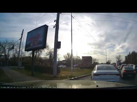 Видео: 12.11.2025 Алматы проспект Райымбека ул Тлендиева. Массовые нарушения. 156FT02