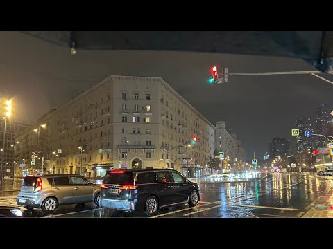 Видео: Сильнейший ливень в Москве - прямой эфир  #стрим #walking