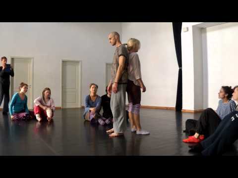 Видео: Контактная Импровизация с Мирвой