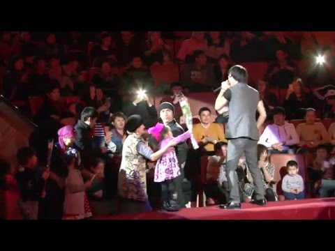 Видео: Қайрат Нұртас  "Мен сені күтемін"