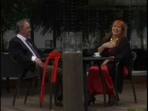 Видео: Веска Марешка и Иван Ненов- Гърди си с рози накити