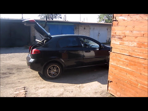 Видео: Запотевают стекла в машине