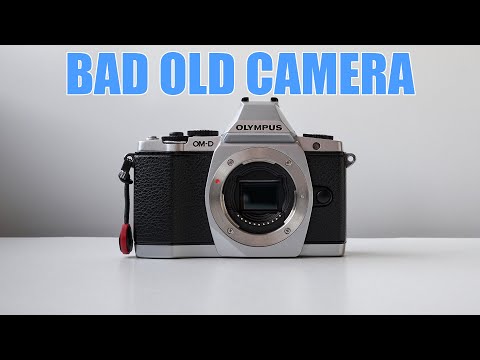 Видео: Olympus OM-D E-M5 - важная беззеркалка| Bad Old Camera