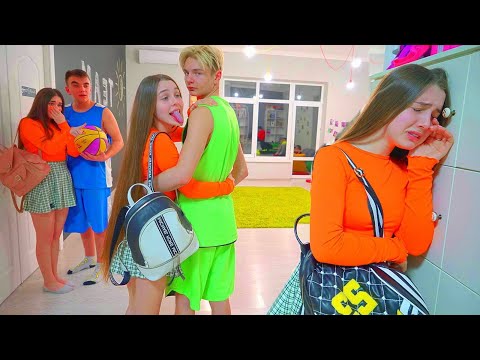 Видео: ДАН ВАЛЕНТИНОВА у Bunny школи! ❤️ Дијану је бацио кошаркаш | Dijana Схов