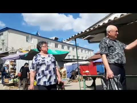 Видео: Рынок города Стаханова в конце рабочего дня.