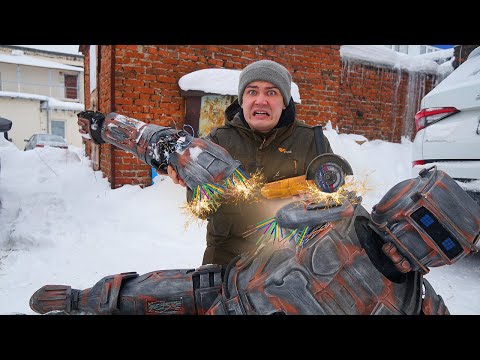 Видео: Чиним робота после битвы с Титанобоем!
