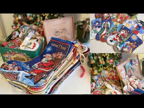 Видео: #43 Мои вышитые новогодние сапожки! Их 15! Мои новогодние игрушки Dimensions, bucilla, Just Nan