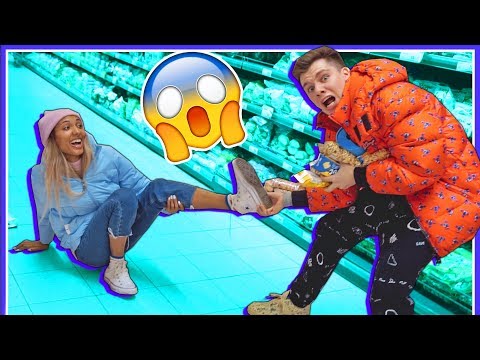 Видео: ВОРУЕМ ЧУЖИЕ ТЕЛЕЖКИ В СУПЕРМАРКЕТЕ