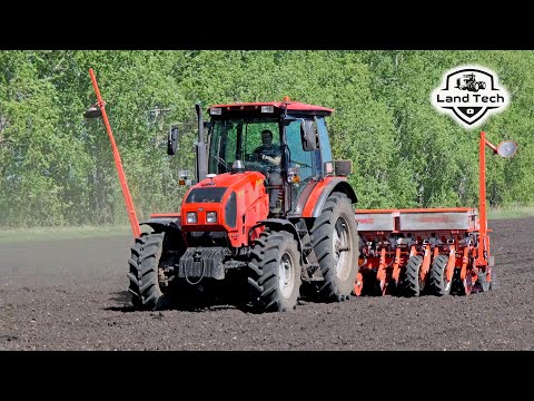 Видео: Новый трактор МТЗ-1523 с сеялкой GASPARDO - посев сои