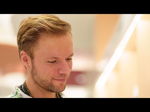 Видео: Непринятие мира и людей такими, какими они есть, создает тебе проблемы и разочарования