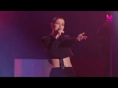 Видео: SEREBRO - Дай мне шанс @ Премии МУЗ ТВ 07.06.25