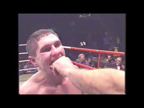 Видео: Кикбоксинг 90х обзор одного турнира.