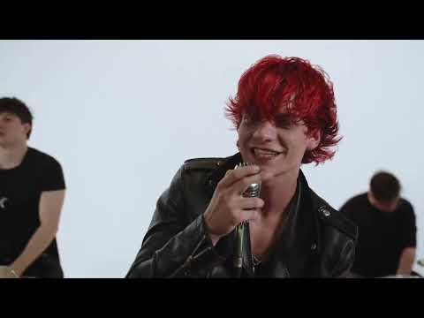 Видео: ТОМ КОСМОС – Голуби (Official Mood Video)