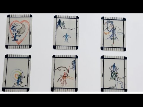 Видео: ЛЮБИТ ЛИ ОН МЕНЯ онлайн гадание на картах таро на чувства отношение любимого мужчины и отношения