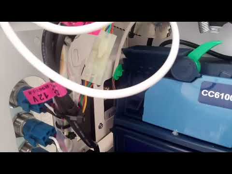 Видео: Установка терминала для оплаты картой в модуль розлива "Живая Вода"