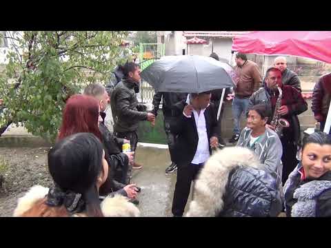 Видео: Годеж На Жулиен И Галя