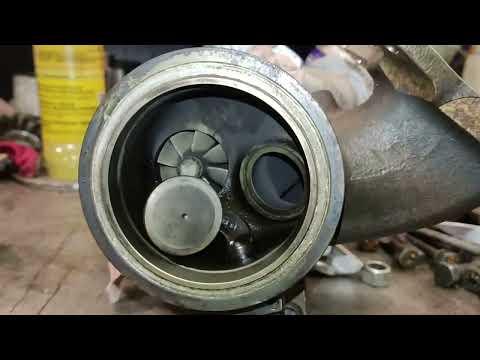 Видео: Устраняем проблему калитки турбины 1.8 tsi Шкода Суперб