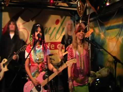 Видео: группа КуБа "кошки-мышки"