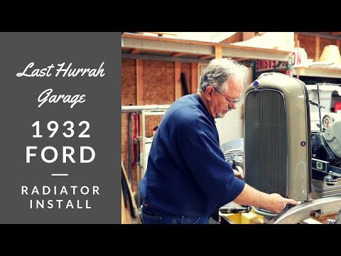 Видео: Ford Five Window Coupe 1932 года | Установка решётки радиатора и алюминиевого радиатора