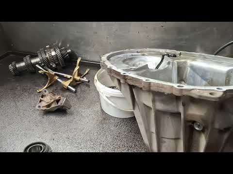 Видео: Рено Дастер Ремонт коробки передач