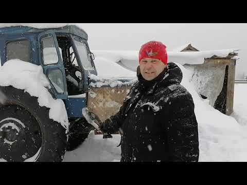 Видео: Как завести трактор Т-40 после морозов, уборка территории.