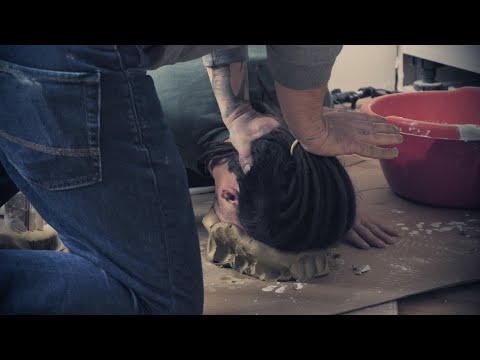 Видео: проба да ме убие