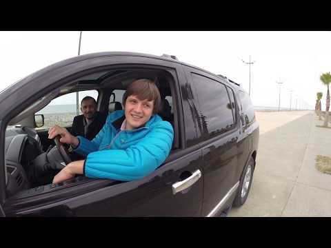 Видео: Infiniti QX56. Бодрый сарай. Настоящий полноразмерный бешеный семейный внедорожник. Джип инфинити.