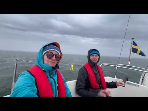 Видео: В КОЛЫБЕЛЬКУ, ЯХТА: осенняя Балтика, кусочек Германии и вайб конца сезона.