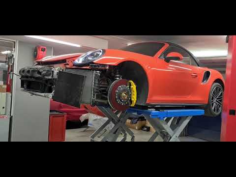 Видео: Porsche 911 Turbo-S скучный,но очень быстрый немец