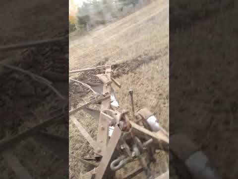 Видео: настройка плуга перед вспашкой