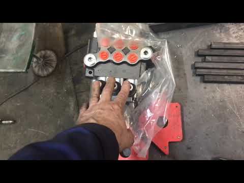 Видео: Мини погрузчик отчет за месяц