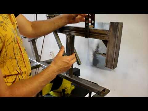 Видео: Обзор скамьи для тренажера Ironset