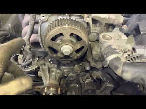 Видео: Тойота Креста,замена ремня ГРМ 👍👍👍