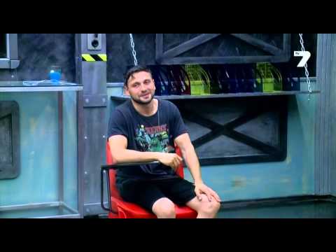 Видео: Къртицата 13.05.2014 част 2 от 4