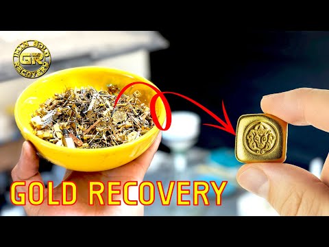Видео: Извлечение золота из электронных контактов – быстро, чисто и выгодно (пошагово)