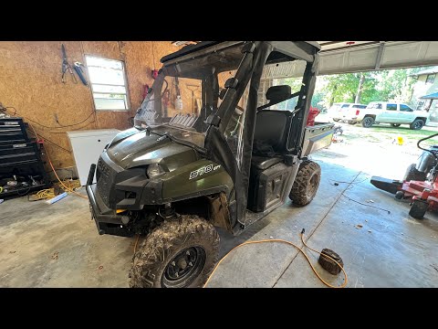 Видео: Замена масла Polaris Ranger 570