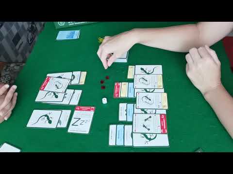 Видео: Играем в настольную игру "Эволюция".