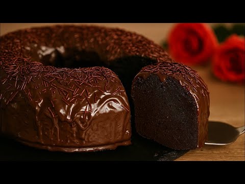 Видео: Шоколадный торт мечты: насыщенный, влажный и неотразимый 🍫