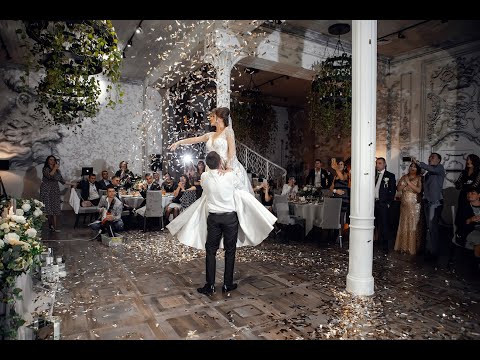 Видео: Fabulous Wedding Dance. Zayn feat. Sia -Dusk Till Dawn. Нежный первый свадебный танец с поддержками