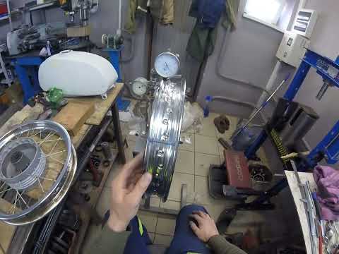 Видео: Переспицовка колес ЯВА  Некоторые особенности ободьев