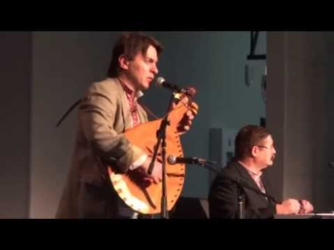 Видео: Василь Лютий - Мчать Козаки