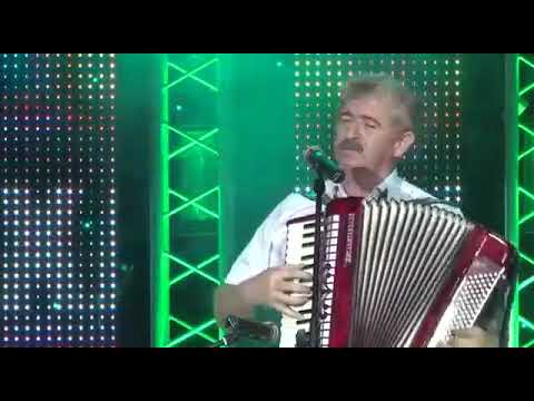 Видео: лакцы поют 27