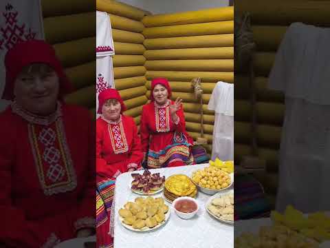 Видео: Красивый Марийский танец. Отдыхаем с гармонью.