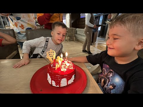 Видео: 🔥ОТМЕЧАЕМ КЕРЕМА ДЕНЬ РОЖДЕНИЯ В ОТЕЛЕ КОНКОРД!