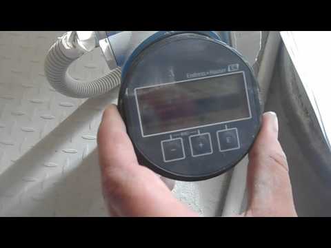 Видео: E&H levelflex FMP57 - НАСТРОЙКА микроимпульсного уровнемера